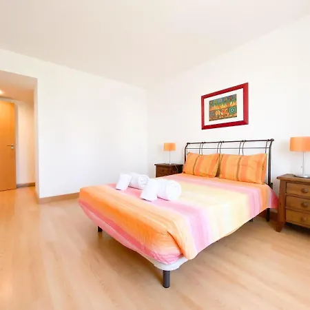 Marina Lakeview Retreat #1906 Appartement *