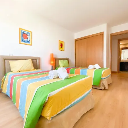 Marina Lakeview Retreat #1906 Appartement *
