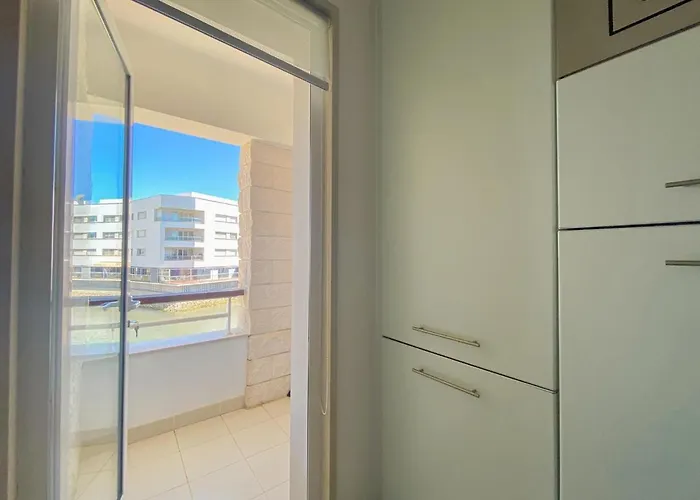 Appartamento Marina Lakeview Retreat #1906 Lagos